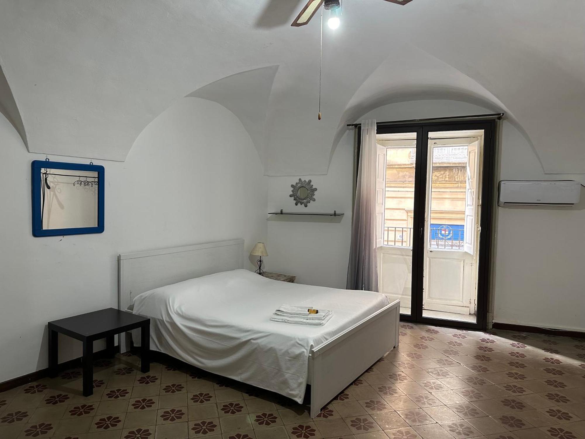 Appartamento Oldtown Centro Storico كاتانيا المظهر الخارجي الصورة